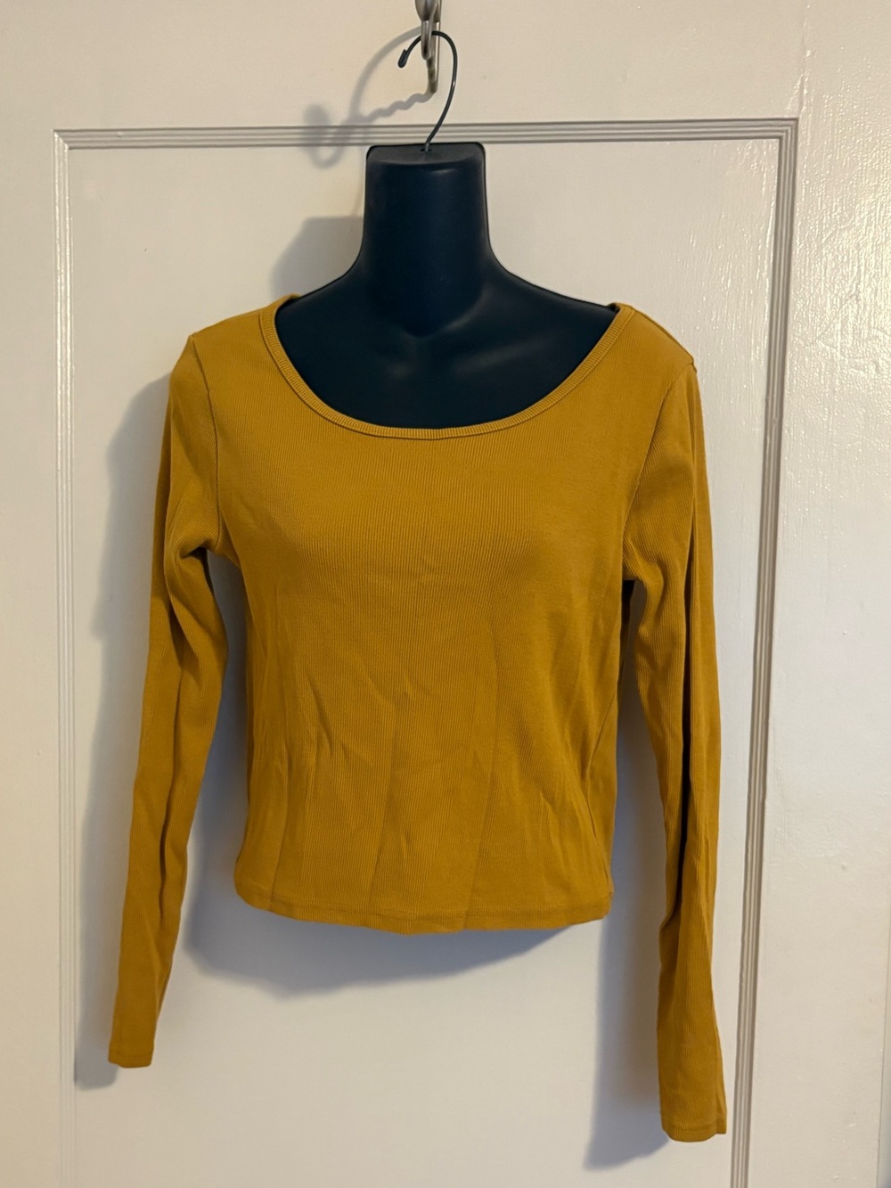 Pact Organic Cotton Women's Mustard Scoop Neck Long Sleeve Top M